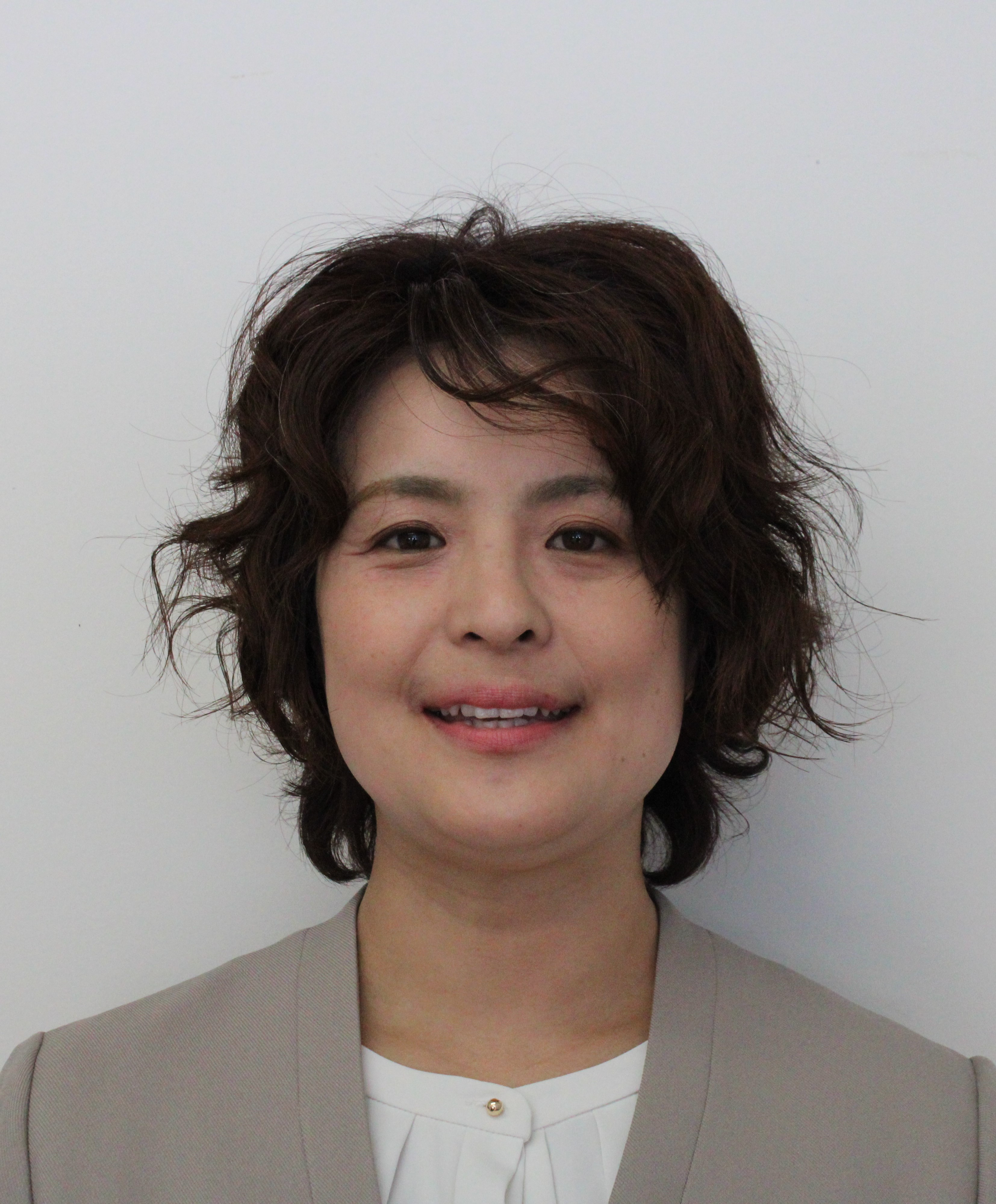 草野妃都美委員（新任）トリミング後