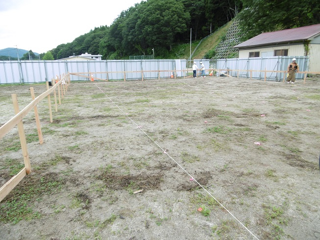 工事の様子（地縄張り）