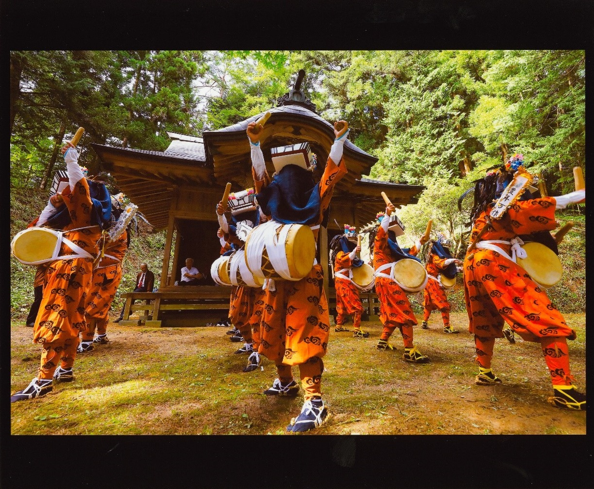 02 R7フォトコン【一般】優秀賞「堂々と舞う」柏舘健